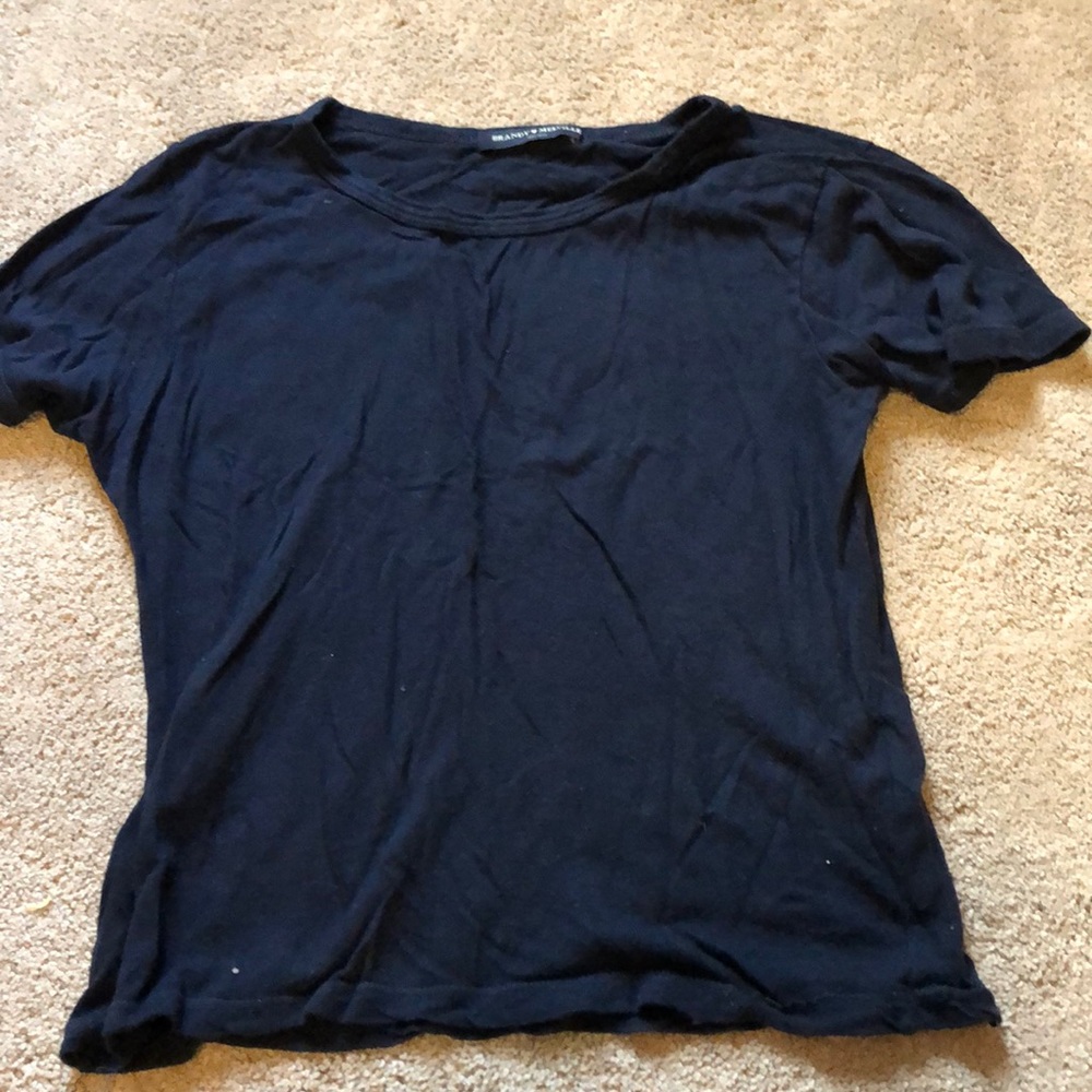 ‼️add to bundle for $1‼️brandy melville t shirt